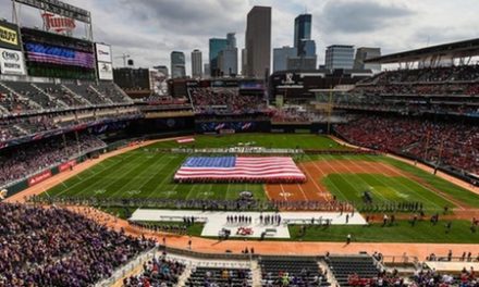 Target Field gets high marks for Tommies/Johnnies football debut